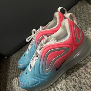 Youth Nike airmax sneakers